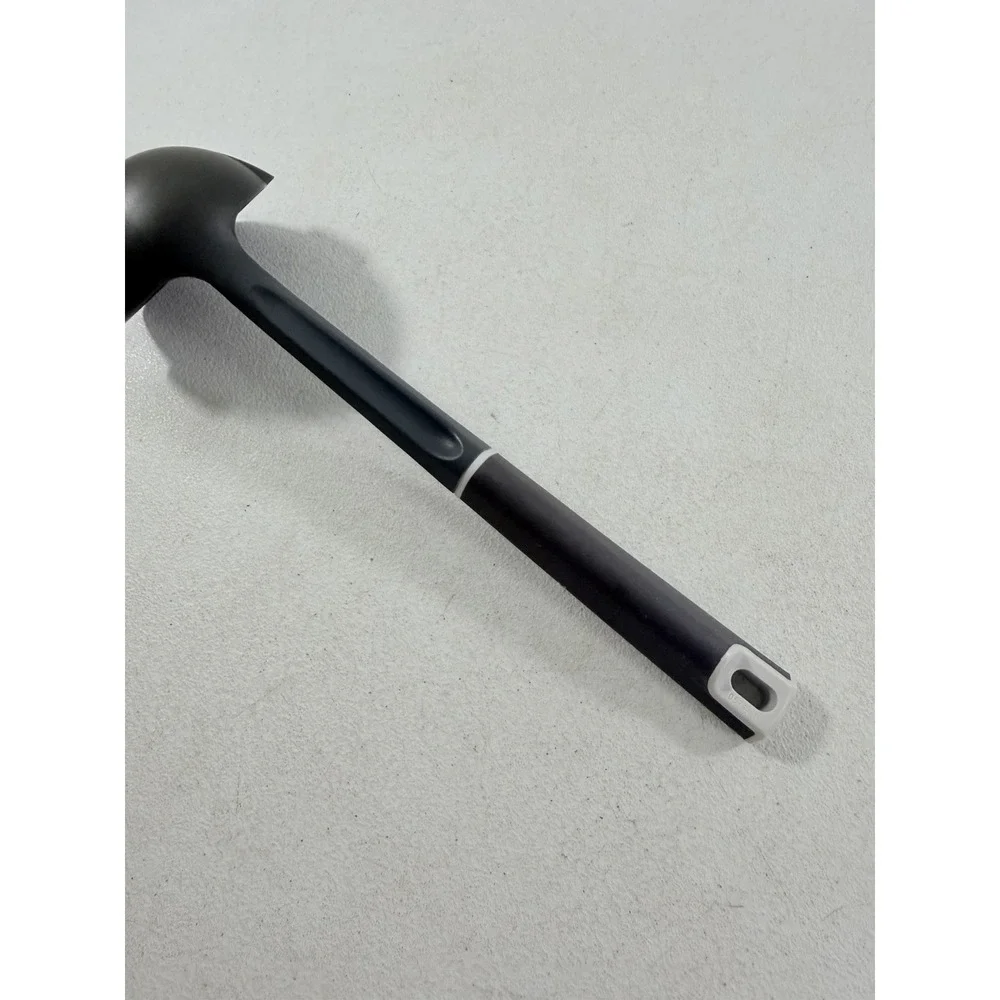 Calphalon Gray Nylon Ladle Double Spout Flat Side 2 oz 4 oz Embossed Measurement